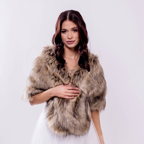 BRIDAL STOLE FUTRO ŚLUBNE NA HAFTKI NUDE.jpg
