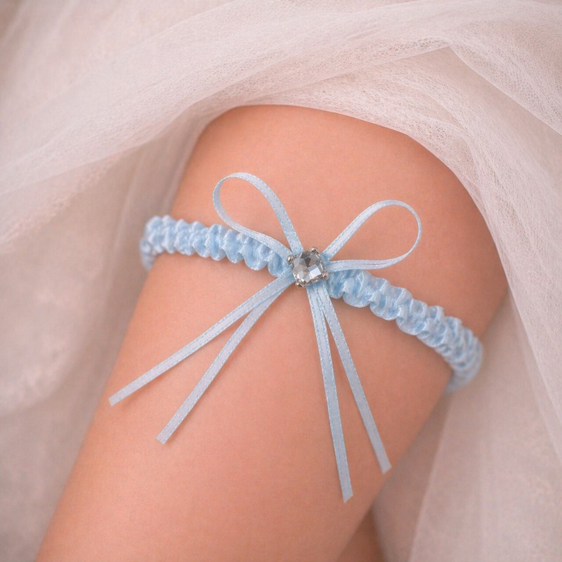 Blue Bridal Garter with crystal and bow handmade – BRIDAL STOLE