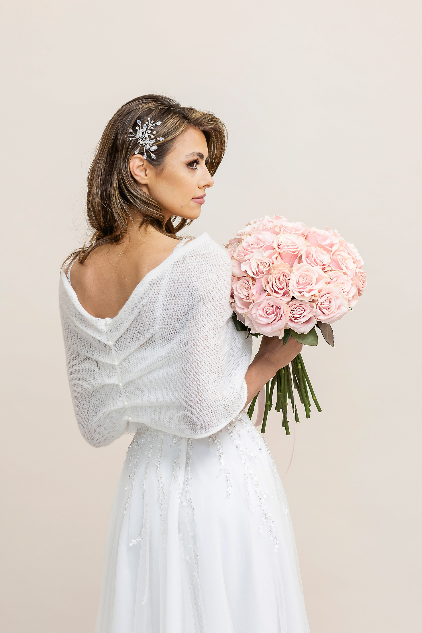 Sweterki ślubne - polski producent okryć ślubnych BRIDALSTOLE